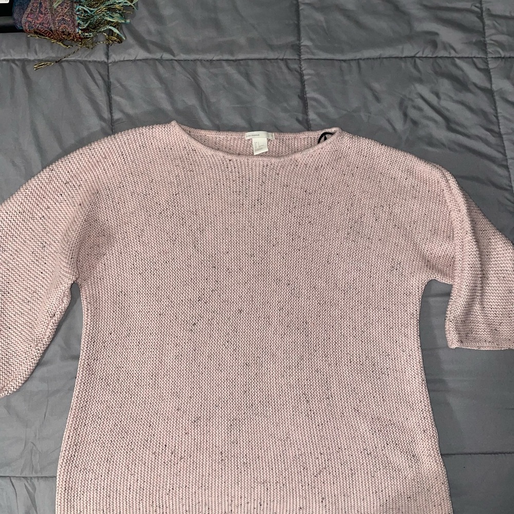 H&M light pink small sweater